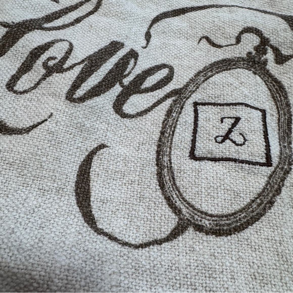 Pottery Barn Love Linen Valentines Decorative Pillow Cover 12x16 Lumbar - Picture 2 of 5